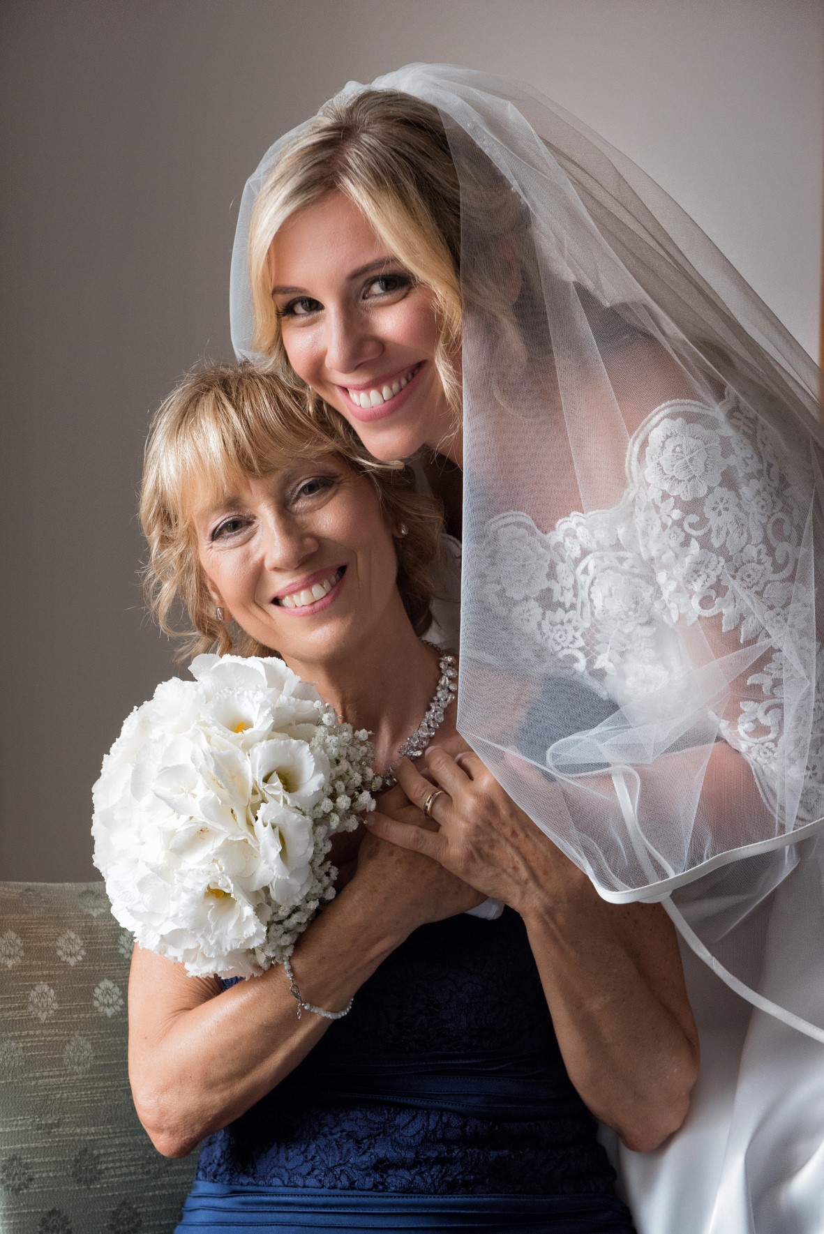 www.fototrogu.mom