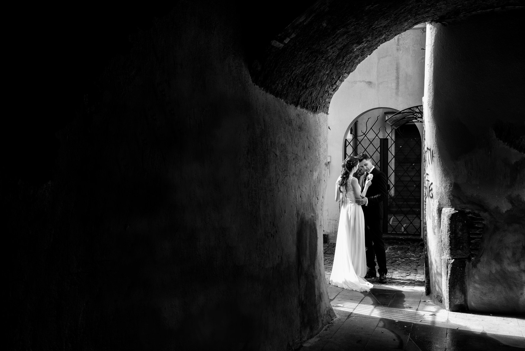 www.fototrogu.mom