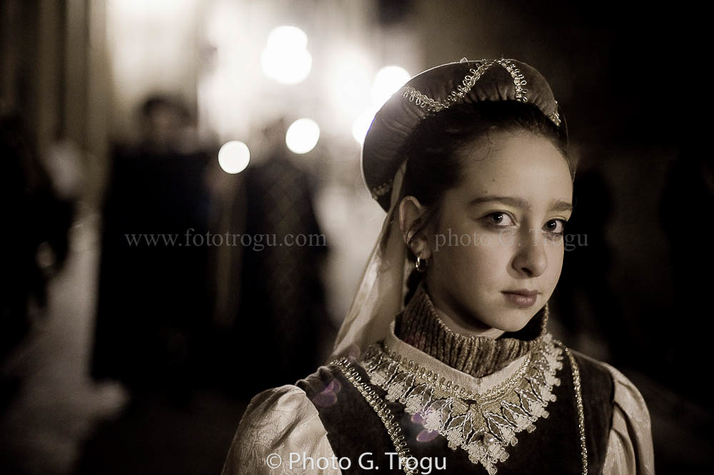 Photography & Project by fototrogu.mom