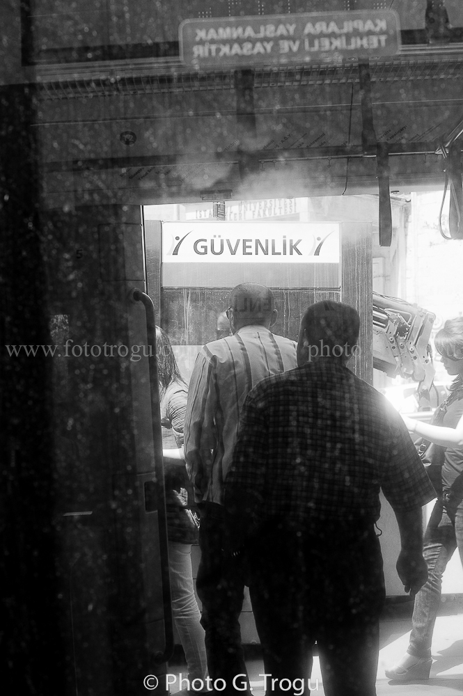 Photography & Project by fototrogu.mom