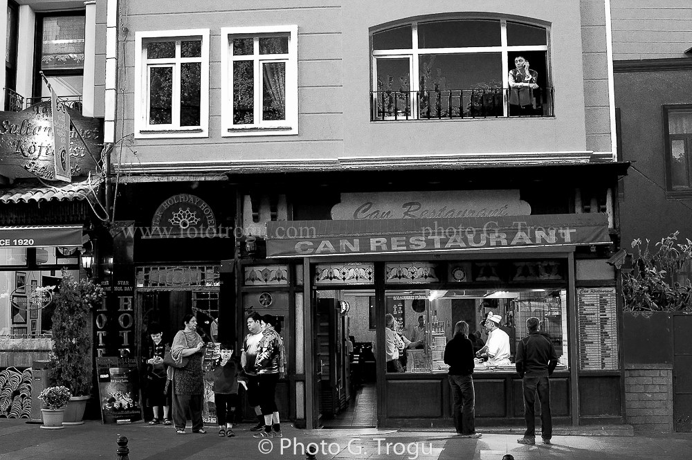 Photography & Project by fototrogu.mom